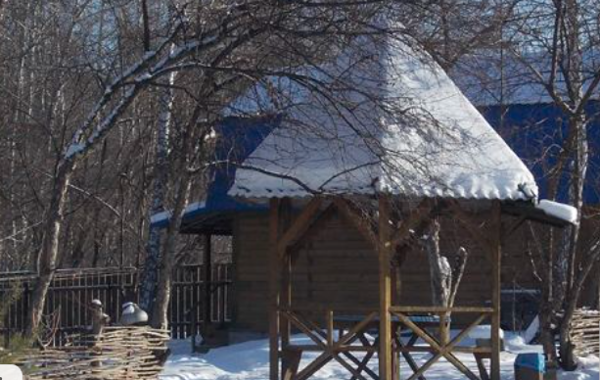 Под Фонарем