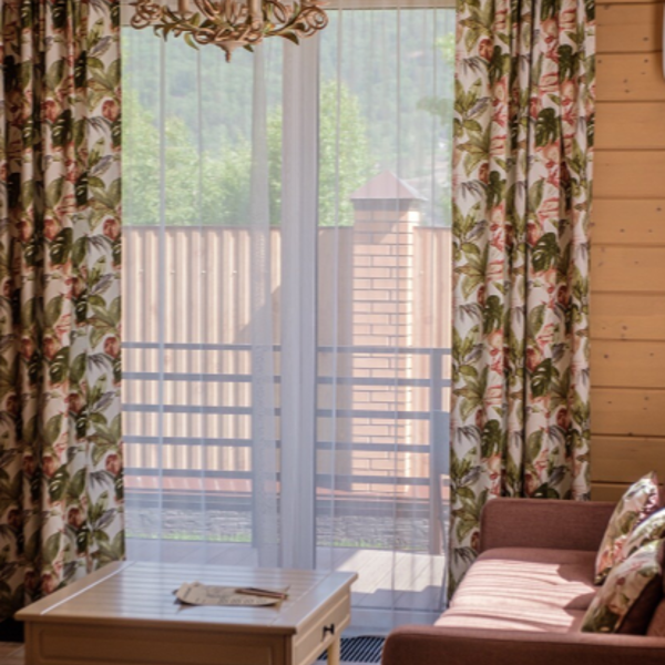 Бадан (люкс)