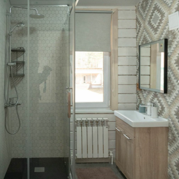 Фото номера Полулюкс семейный (двуспальная+односпальная кровать) 1