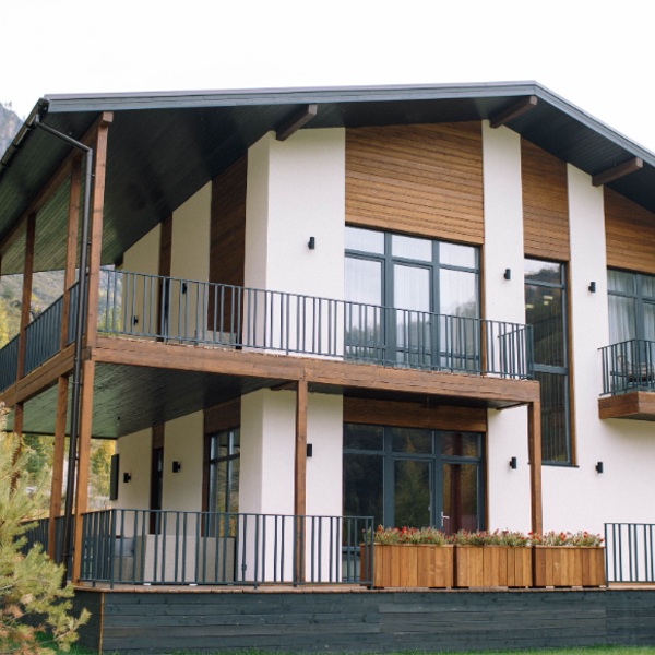 Двухэтажный коттедж "Люкс"